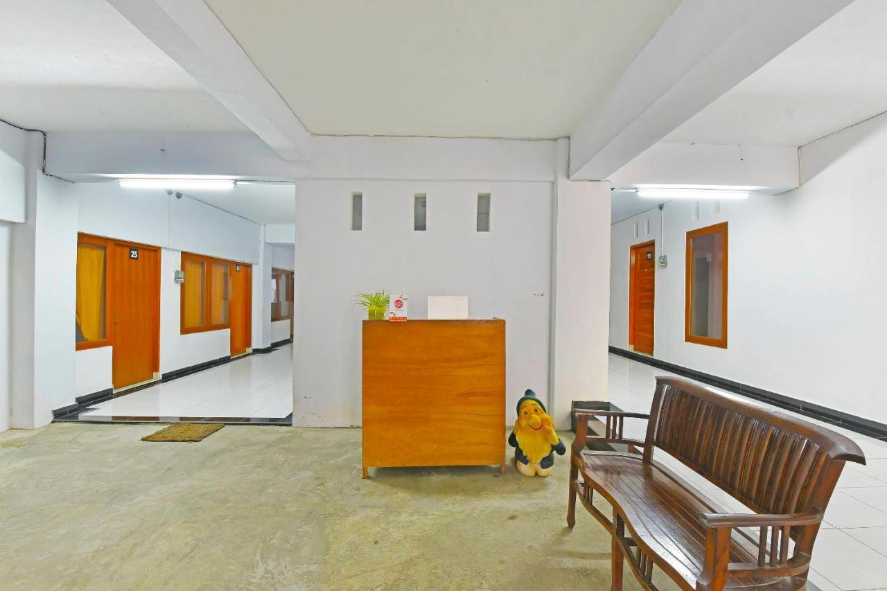 Oyo 90967 Soka Asri Guest House Darmasaba Εξωτερικό φωτογραφία