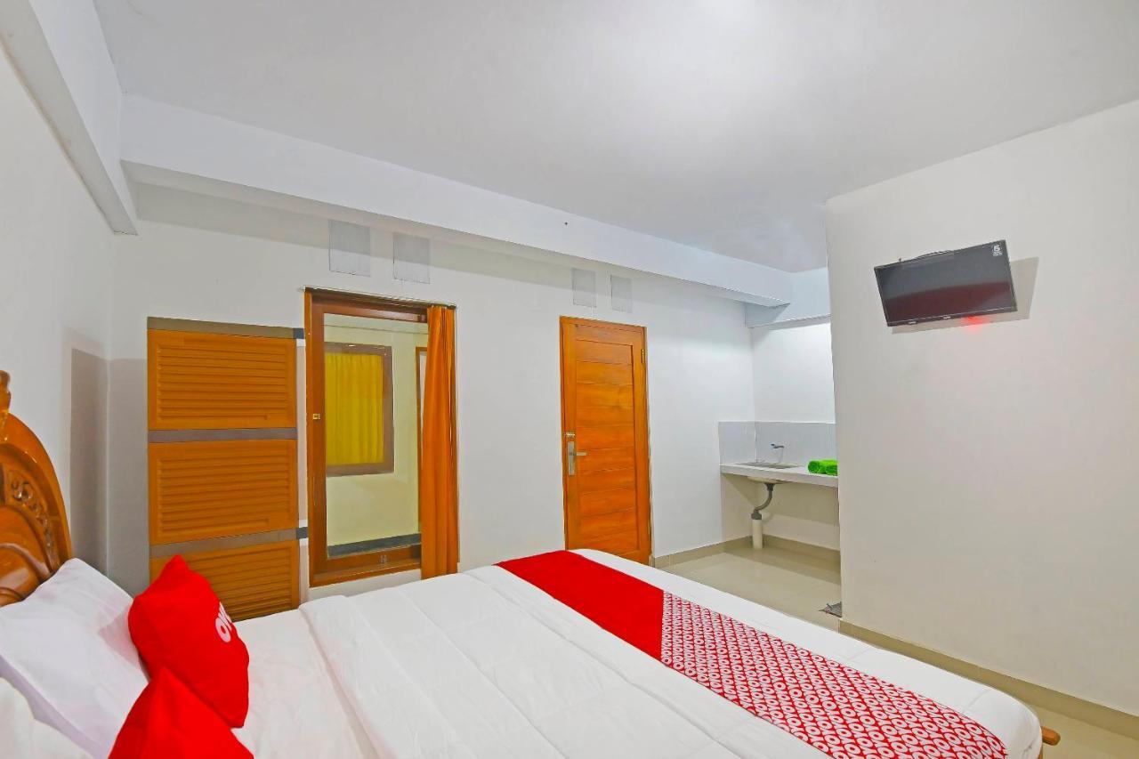 Oyo 90967 Soka Asri Guest House Darmasaba Εξωτερικό φωτογραφία